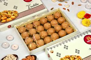 Atta Dry Fruit Laddu