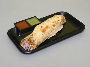 Egg Bhurji Roll