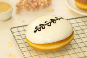 White Chocolate Donut