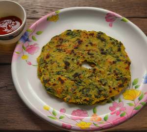 Palak thalipeeth