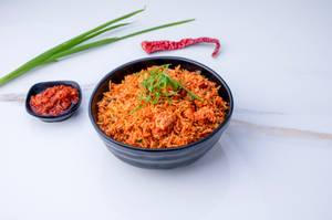 Schezwan Fried Rice (Non-veg) [Chicken]