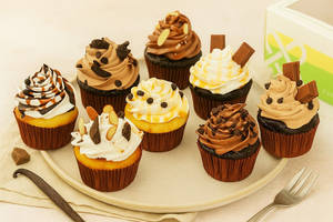 Pack Of Eight Cupcakes (8)