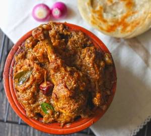 Kadaai chicken with parotta [2 pieces]