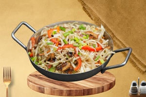 Mushroom Fried Noodles