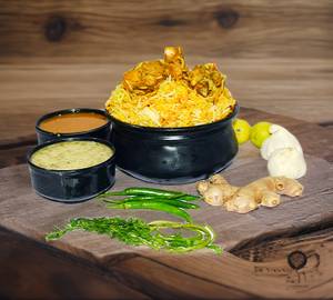 Hyderabadi Chicken Dum Biryani ( 6 Piece  )