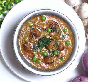 Mushroom Matar Masala
