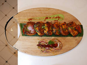 Cheese Stuffed Peri Peri Paneer Tikka [410 g]