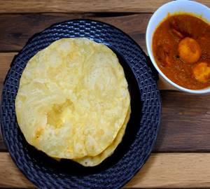 Thunka Puri and chhena tarkari