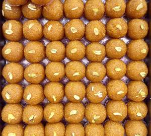 Ghee Ladoo