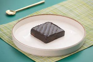Mocha Eggless Brownie(80g)(1pc)