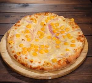 Cheese corn pizza