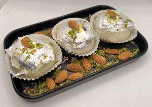 Badam Chenna Tikki