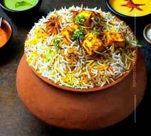 Paneer biryani