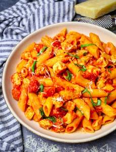 Chicken Penne Arrabbiata Pasta