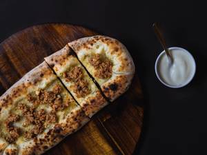 Garlic Bread With Cheese [4 Pieces]