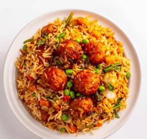 Veg Fried Rice With Manchurian