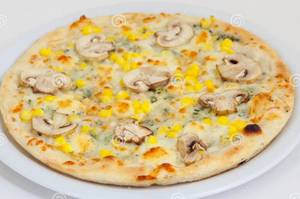 Mushroom Corn Delight Pizza