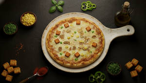 Paneer Tikka Pizza
