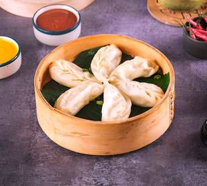 Paneer Steamed Momos (6 Pcs)