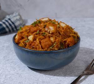 Schezwan Chicken Noodles