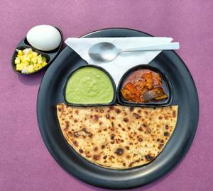 Egg Paratha [1 Piece]