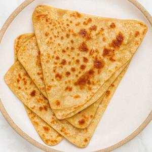 Homely Tikona Parathas (3 Pcs)