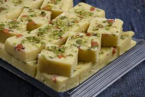 Khoya Badam Burfii