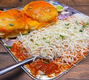 Paneer cheese pav bhaji
