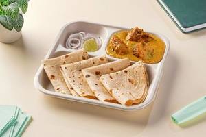 Tandoori Soya Chaap with Chapati Lunchbox