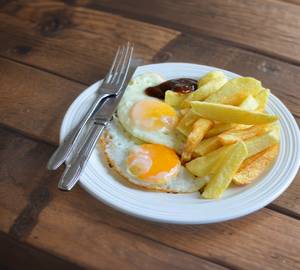 Eggs and Chips