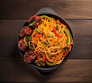 Veg manchuriyan noodles