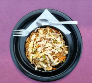 Egg N Chicken Noodles