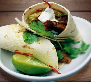 Guaccamole Spicy Beef Wrap