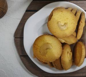 Butter Kaju Cookies (250 Gm)