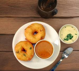 Vada Sambar (2 Piece)