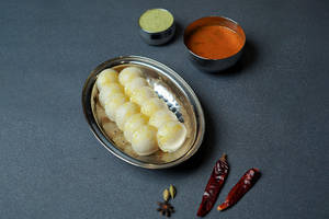 Button Idli (12 Pcs)