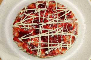 Berry Velvet Waffle Cake [Single Layer]