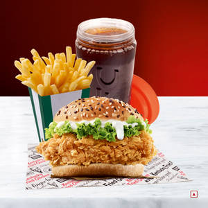 Chicken Zinger Meal With Fries & Pepsi