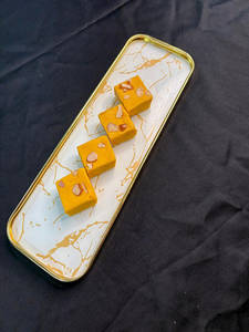 Mango Mawa Barfi [4 Pcs]