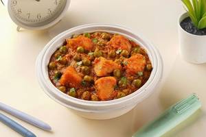 Aloo Matar (500 Gms)