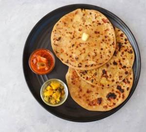 Mix Aloo Onion Paneer Paratha+Butter+Pickel