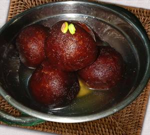 Dry Gulab Jamun