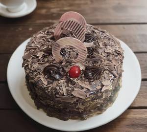 Chocolush Cake Cream Cake 1
