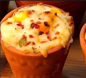 Corn kullad cheese pizza (m)