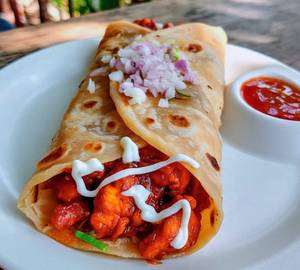 Chicken Schezwan Roll
