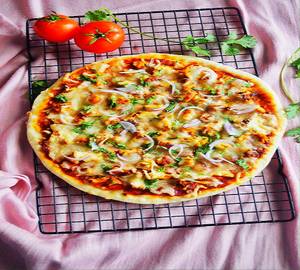 Chicken Tandoori Pizza