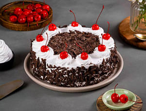 Black forest chocolate cake [ 400 gram ]