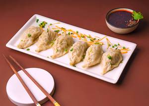 Paneer steamed momos