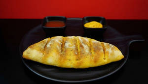 Stuffed Paneer Garlic Bread