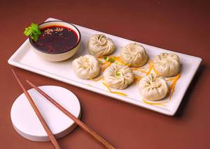Veg steamed momos